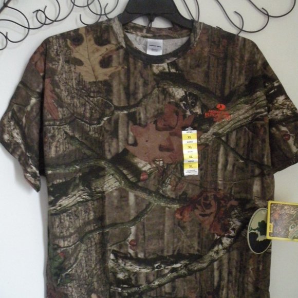 Mossy Oak Men’s Shirt XL Camo Short Sleeve Hunting Outdoor Camouflage NWT - Picture 1 of 5